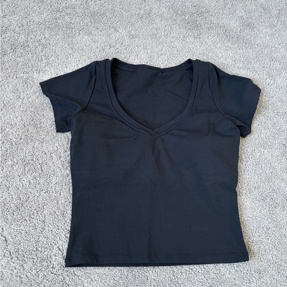 Vitality Cloud II V Tee - Black - Medium